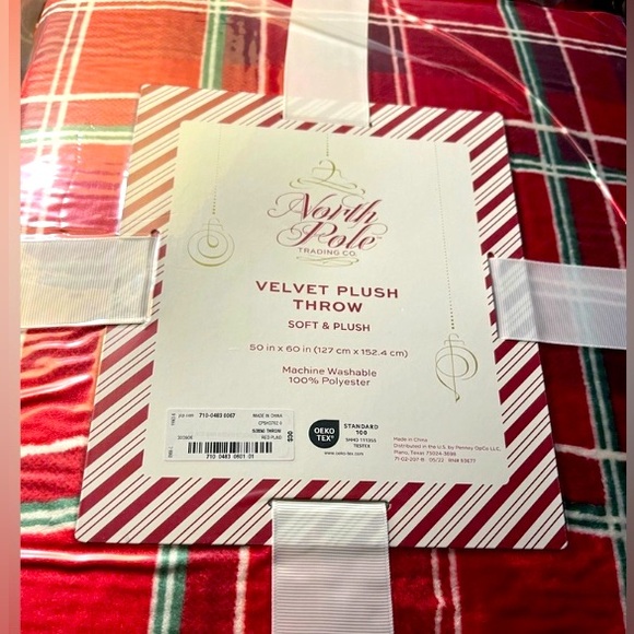 North Pole Trading Co Red Plaid Velvet Plush Christmas Throw Blanket 60 x 50 - Picture 2 of 5